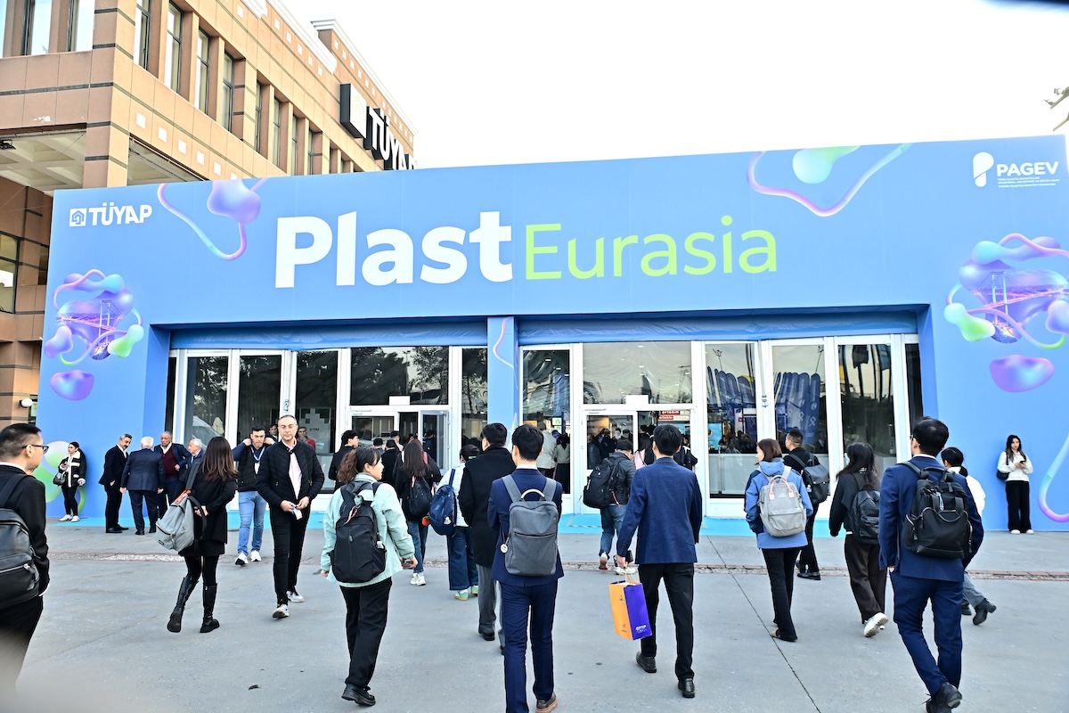 Plast Eurasia (1).jpg